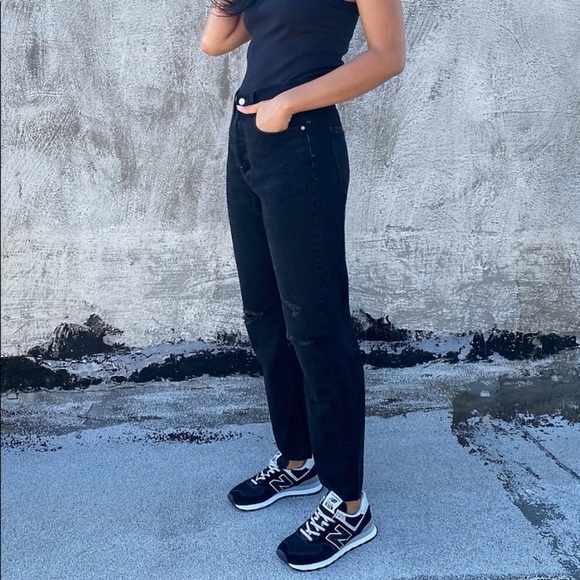 DENIM FORUM | 26 BONET / JONI LOOSE BLACK JEANS - Picture 2 of 5